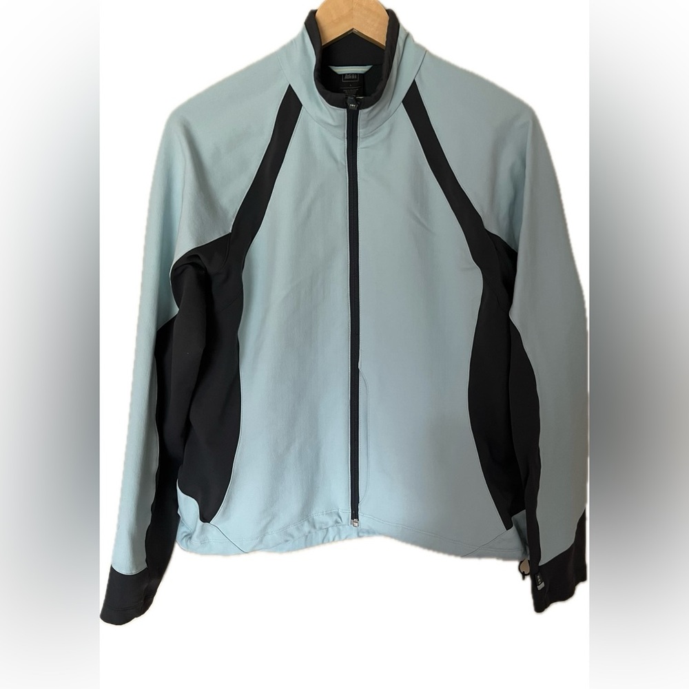 REI woman’s light weight blue and black jacket Size L